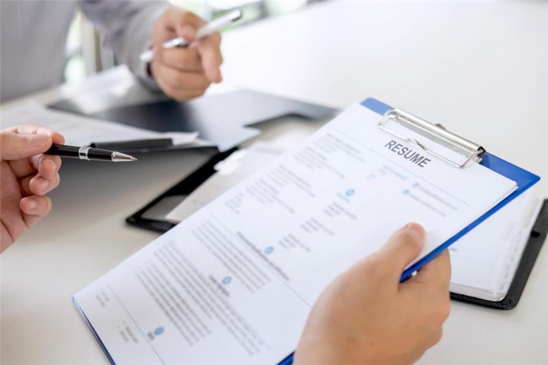 Handling Gaps and Overlaps in Employment